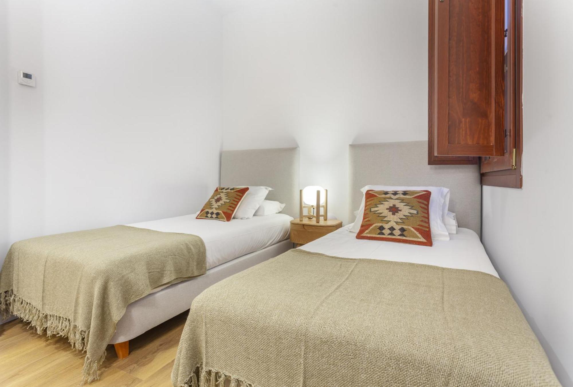 Cibeles Luxe In Madrid Apartment Luaran gambar