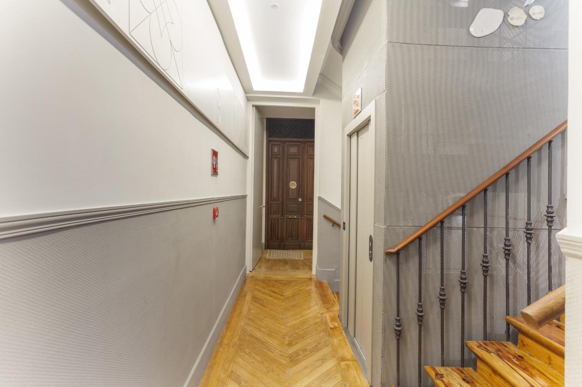 Cibeles Luxe In Madrid Apartment Luaran gambar