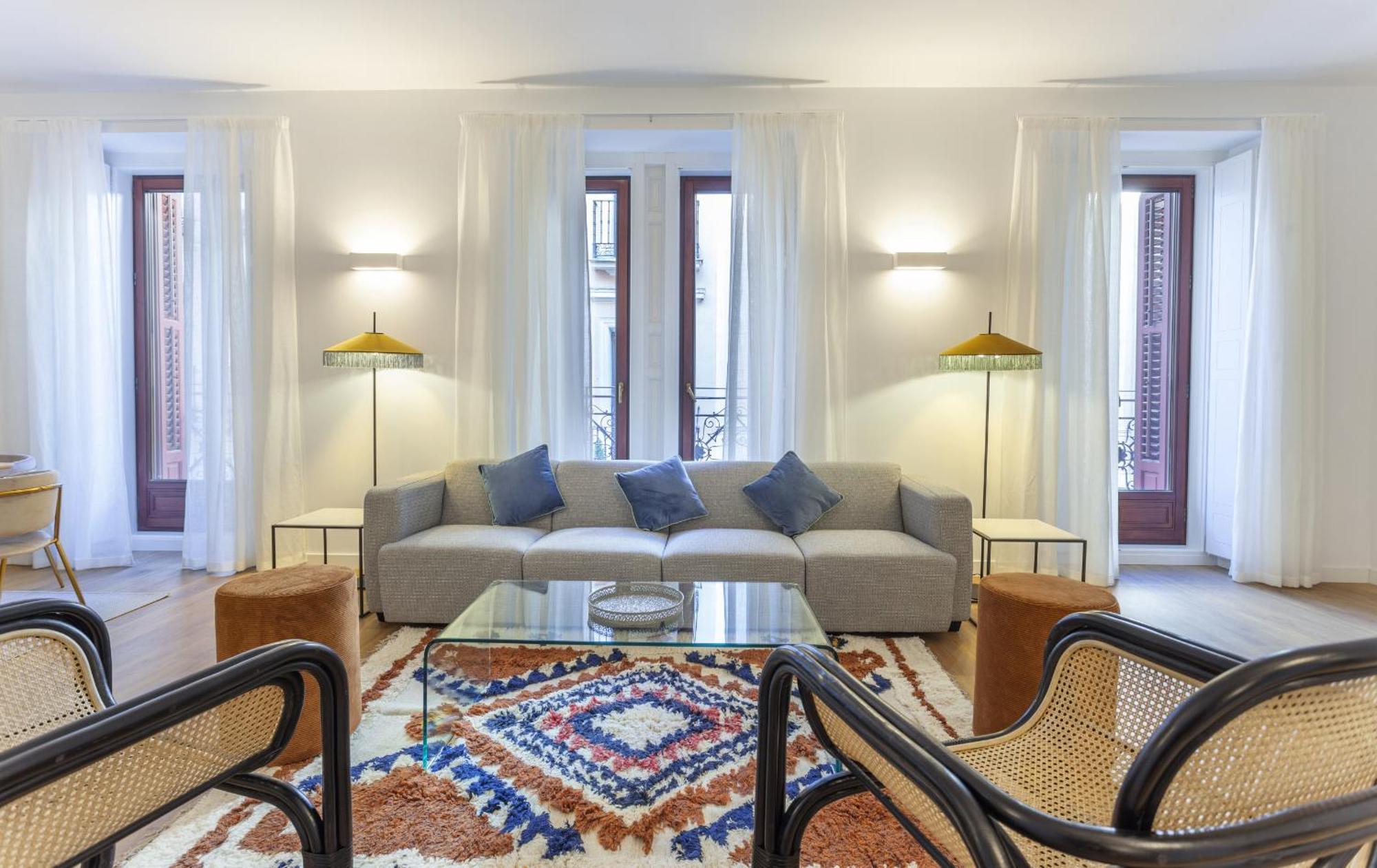 Cibeles Luxe In Madrid Apartment Luaran gambar