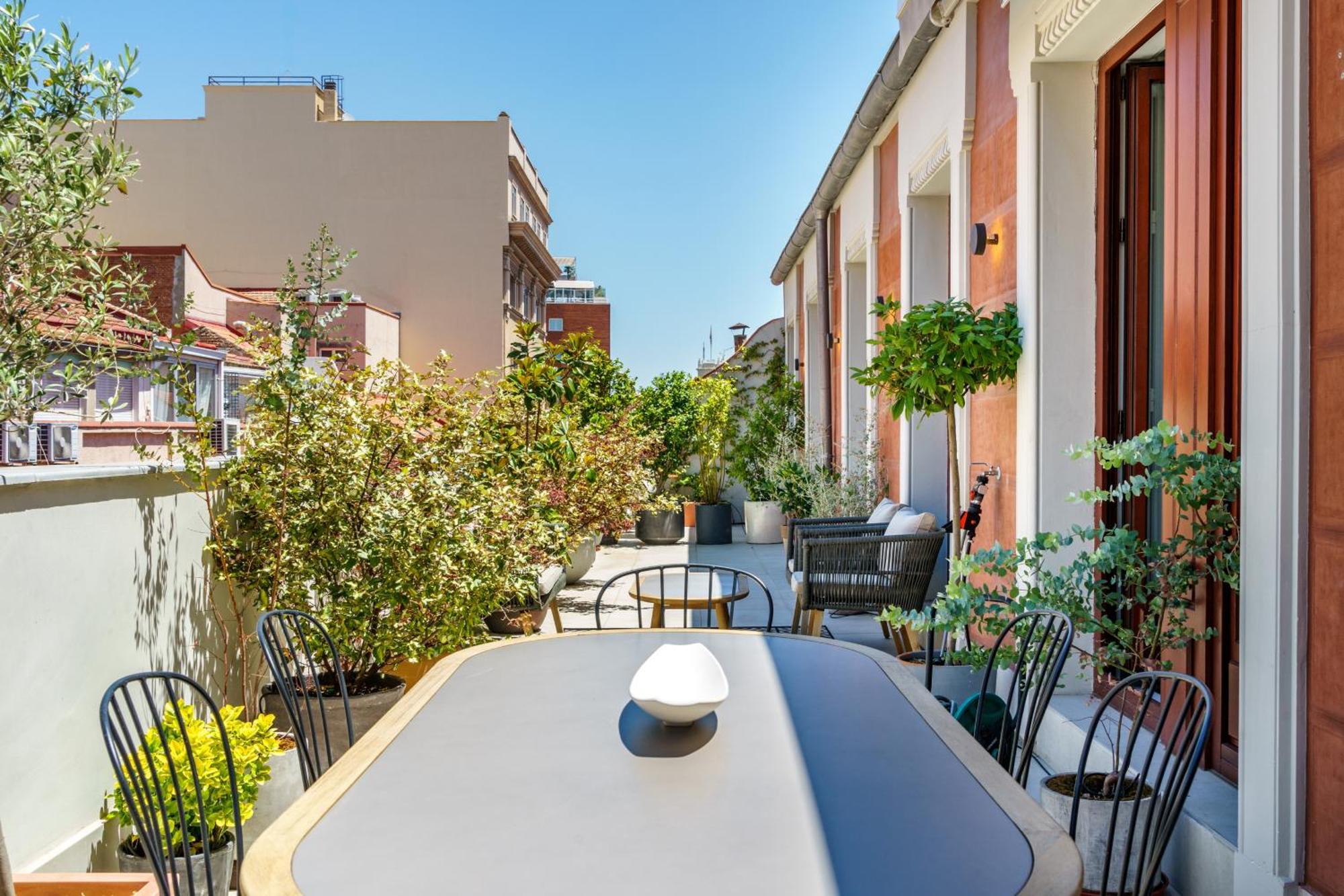 Cibeles Luxe In Madrid Apartment Luaran gambar